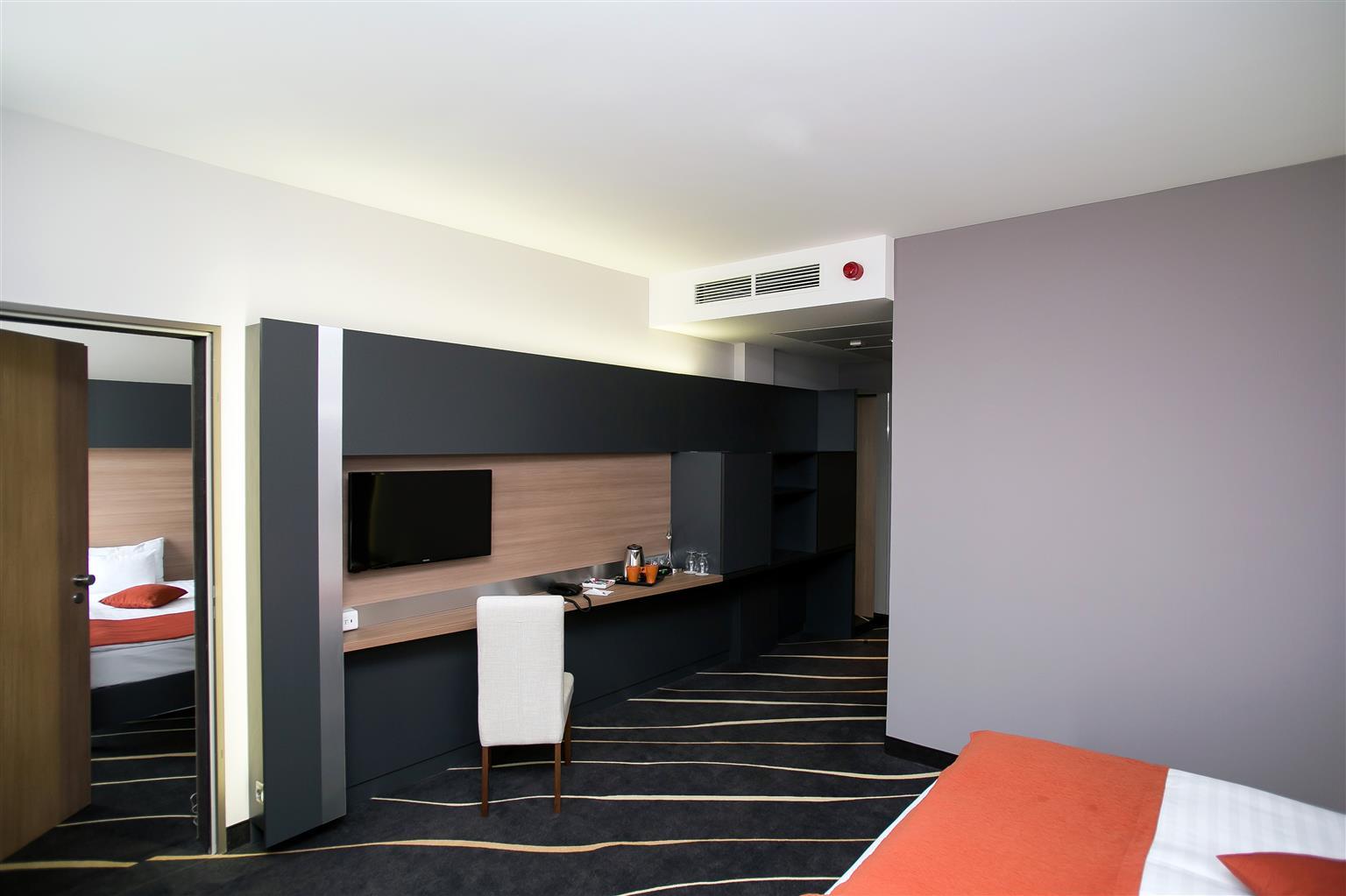เบสต์ เวสเทิร์น พลัส เลคไซด์ โฮเต็ล Hotel เซแกชแฟเฮร์วาร์ ภายนอก รูปภาพ